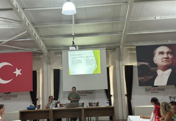 d982bbb7-6e18-4859-8959-b2ef8e3de36e d982bbb7-6e18-4859-8959-b2ef8e3de36e