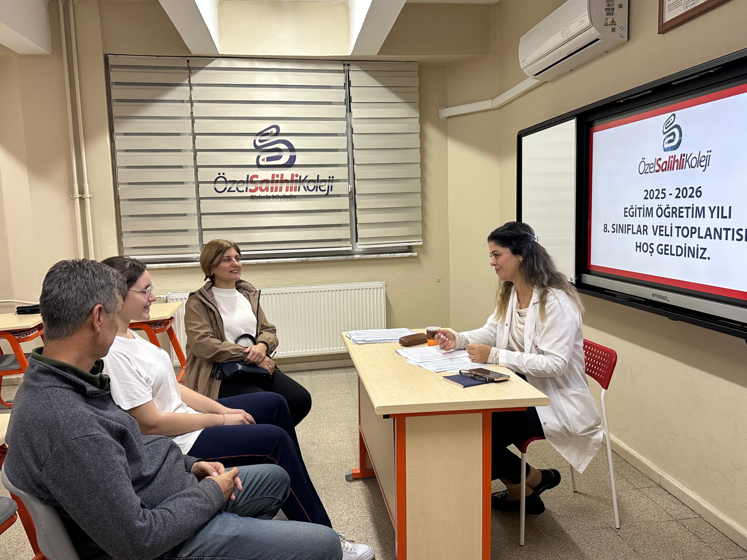 a1e0fbb6-c3e1-4f79-88db-33829e6d53a7