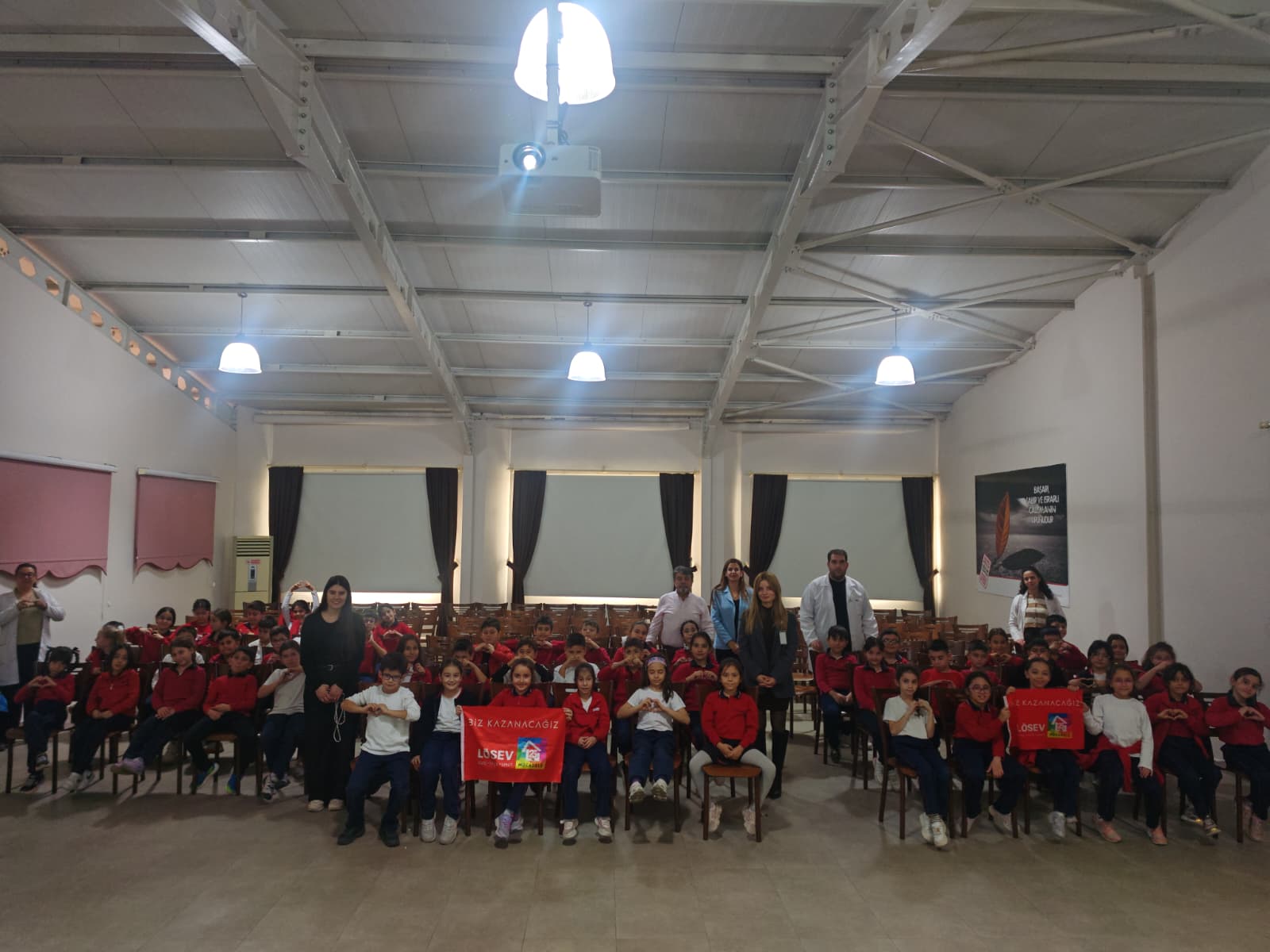 24a3ebb3-77d3-48b9-a5c4-d16b5e7c17b4