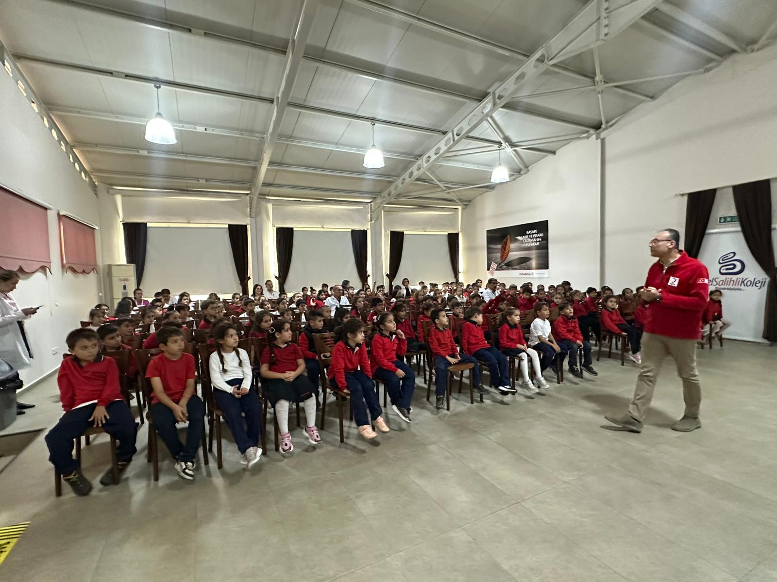 3b088911-ff2e-401d-8124-65cb171cc24b