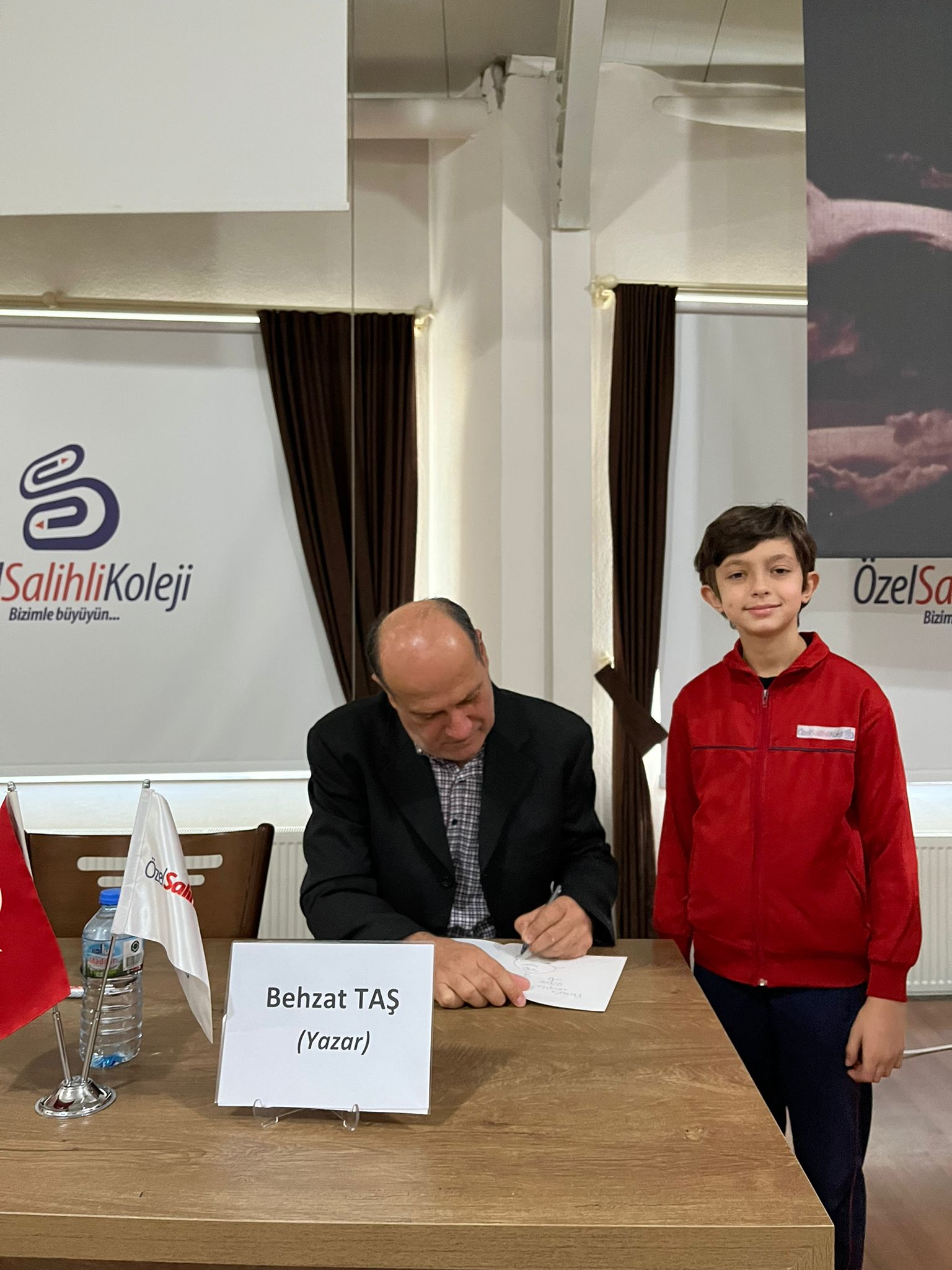 6d7b6dd0-7b05-4642-b5a8-06234104c1f6