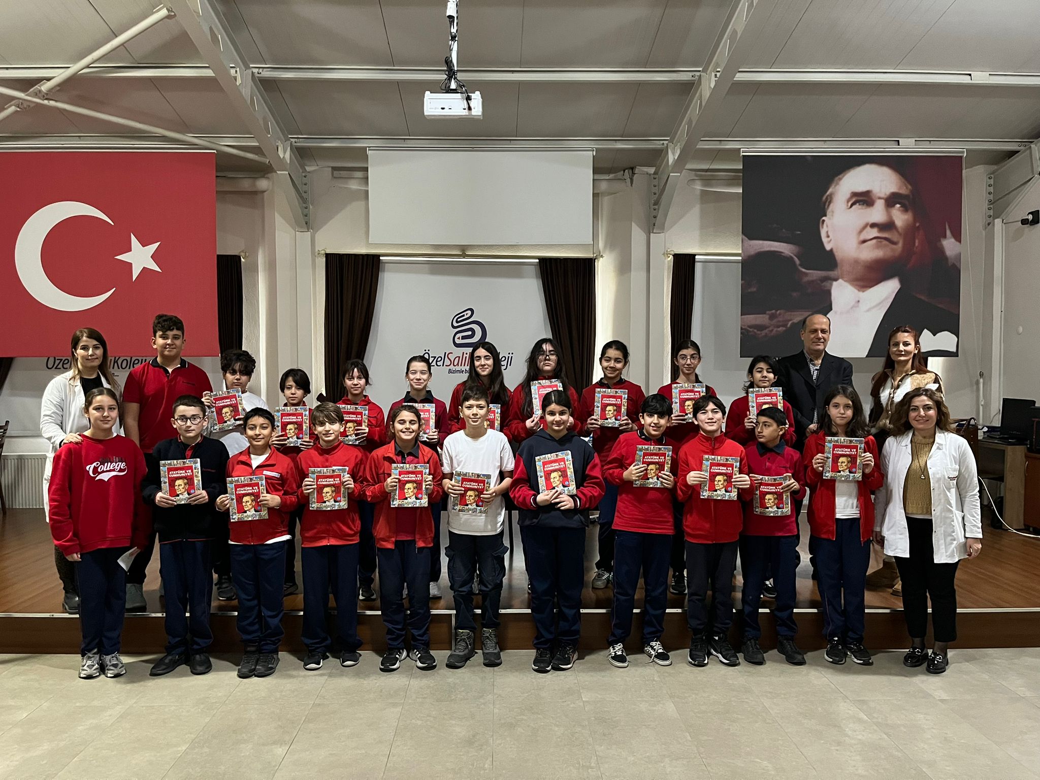 cd09fa7e-e677-4193-b8b7-5b4a3bf78d4d (1)