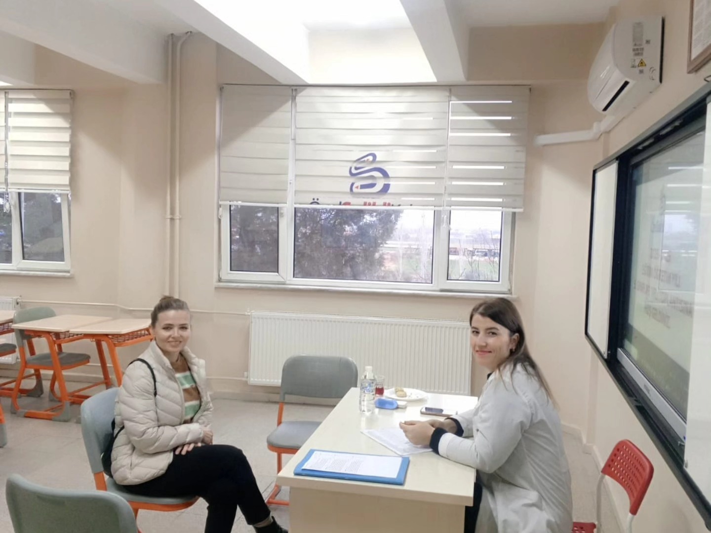 605828310_1634781200875529_6269154636276327596_n